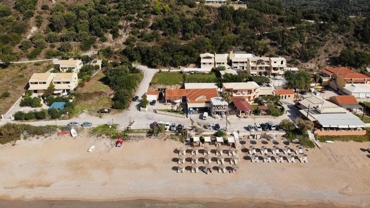 Case de vacanță Corfu Stavroula - San George *